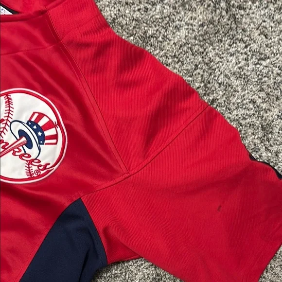 Nike Red and Navy Men's Jersey - Picture 7 of 9